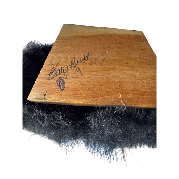 Betty Boedt Folk Art Santa Claus Doll Black Fur Red Coat Handmade 1993 15" - Picture 4 of 8